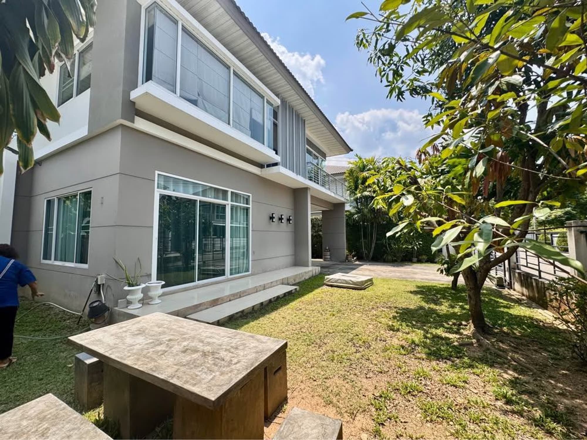 3 Bed House for Rent in Mueang Chiang Mai - Image 12