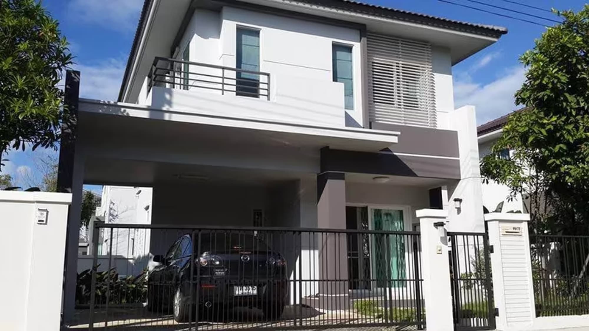 3 Bedroom House - Image 2