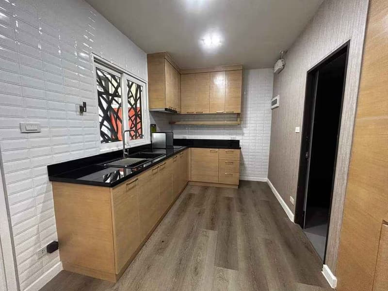2 Bed Townhouse for Rent in Mueang Chiang Mai
