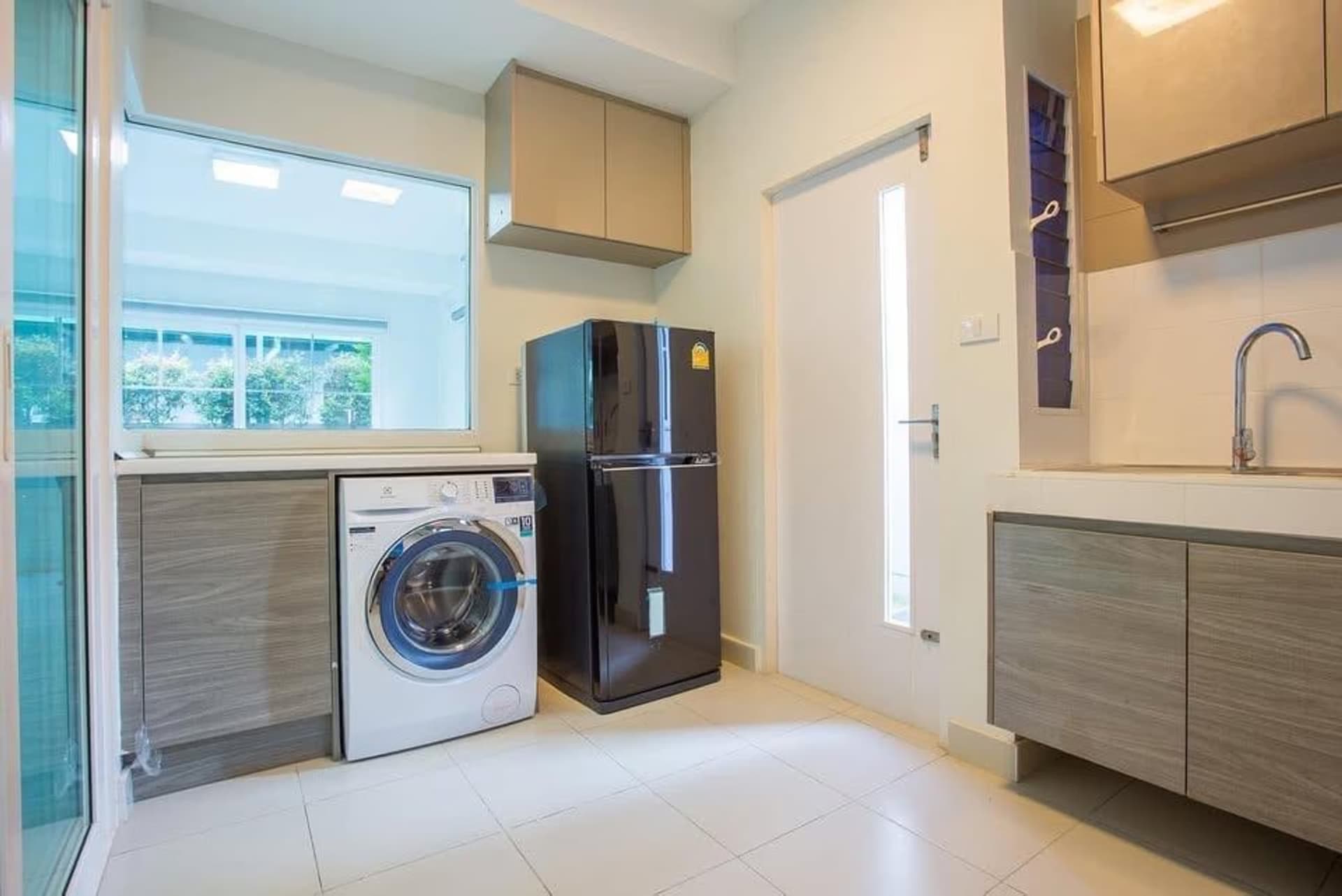 3 ห้องนอน บ้าน สำหรับ ขาย ใน Bang Phli - Image 7