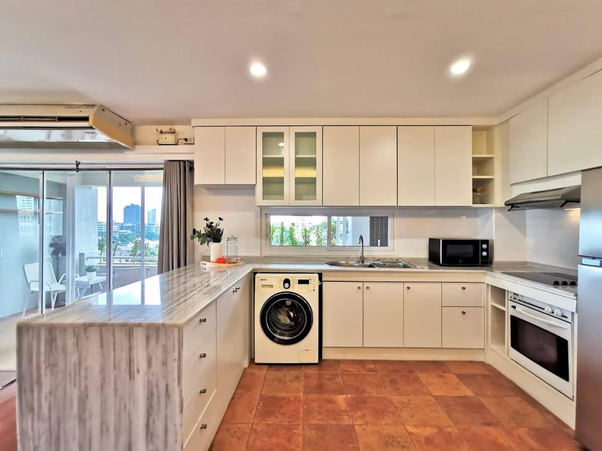 2 Bed Condo for Sale in Watthana - Image 3
