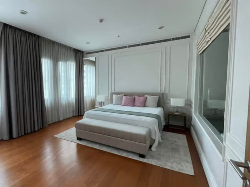 3 Bed Condo for Sale in Khlong Toei
