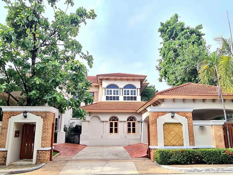 detached_house