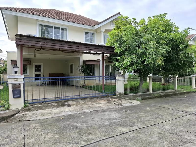 5 Bed House for Rent in San Kamphaeng