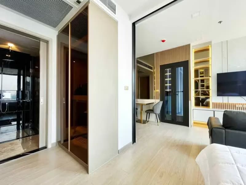 One 9 Five Asoke - Rama 9 