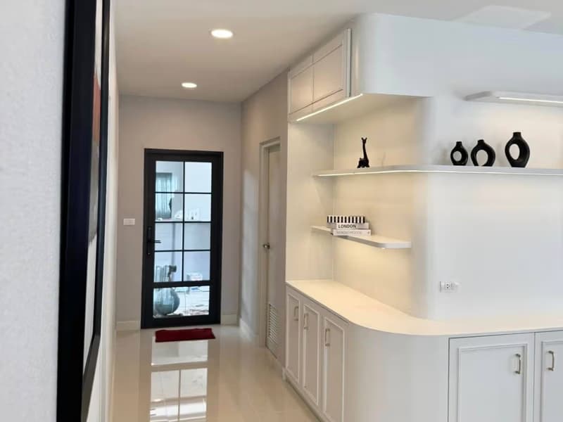4 Bed House for Rent and Sale in Bang Phli, Samut Prakan
