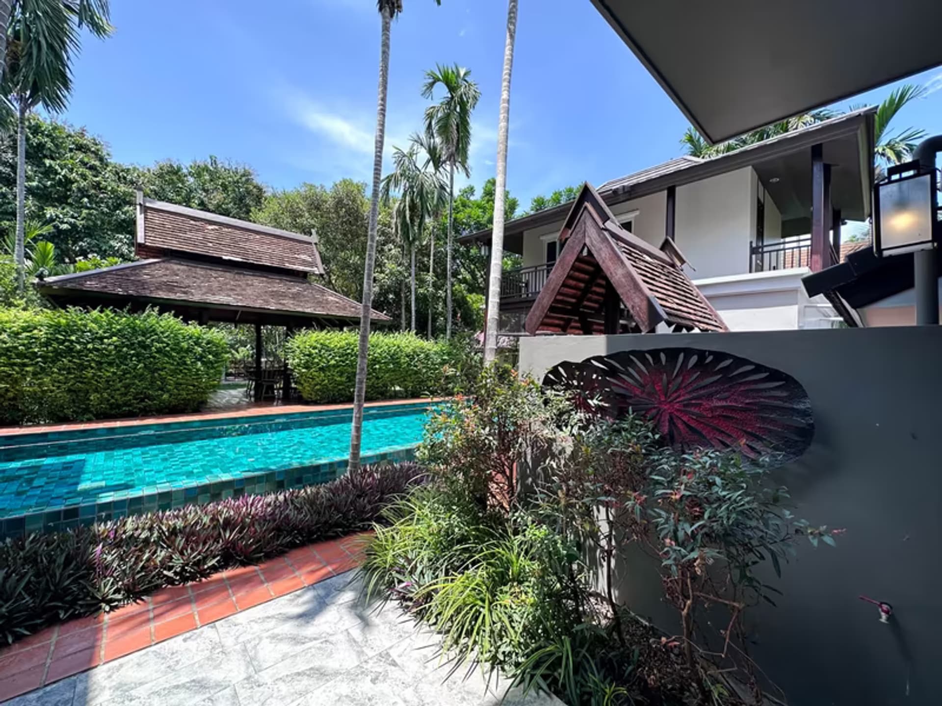 4 Bedroom House - Image 11
