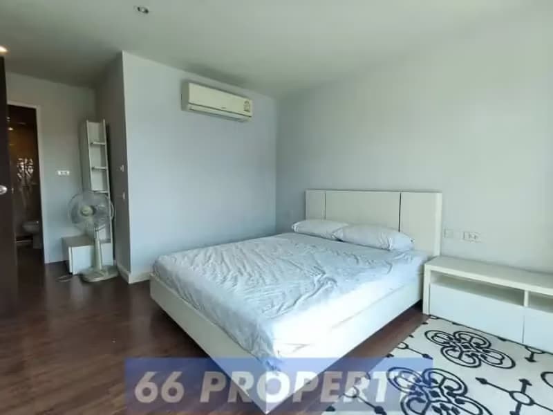 1 Bedroom Condo