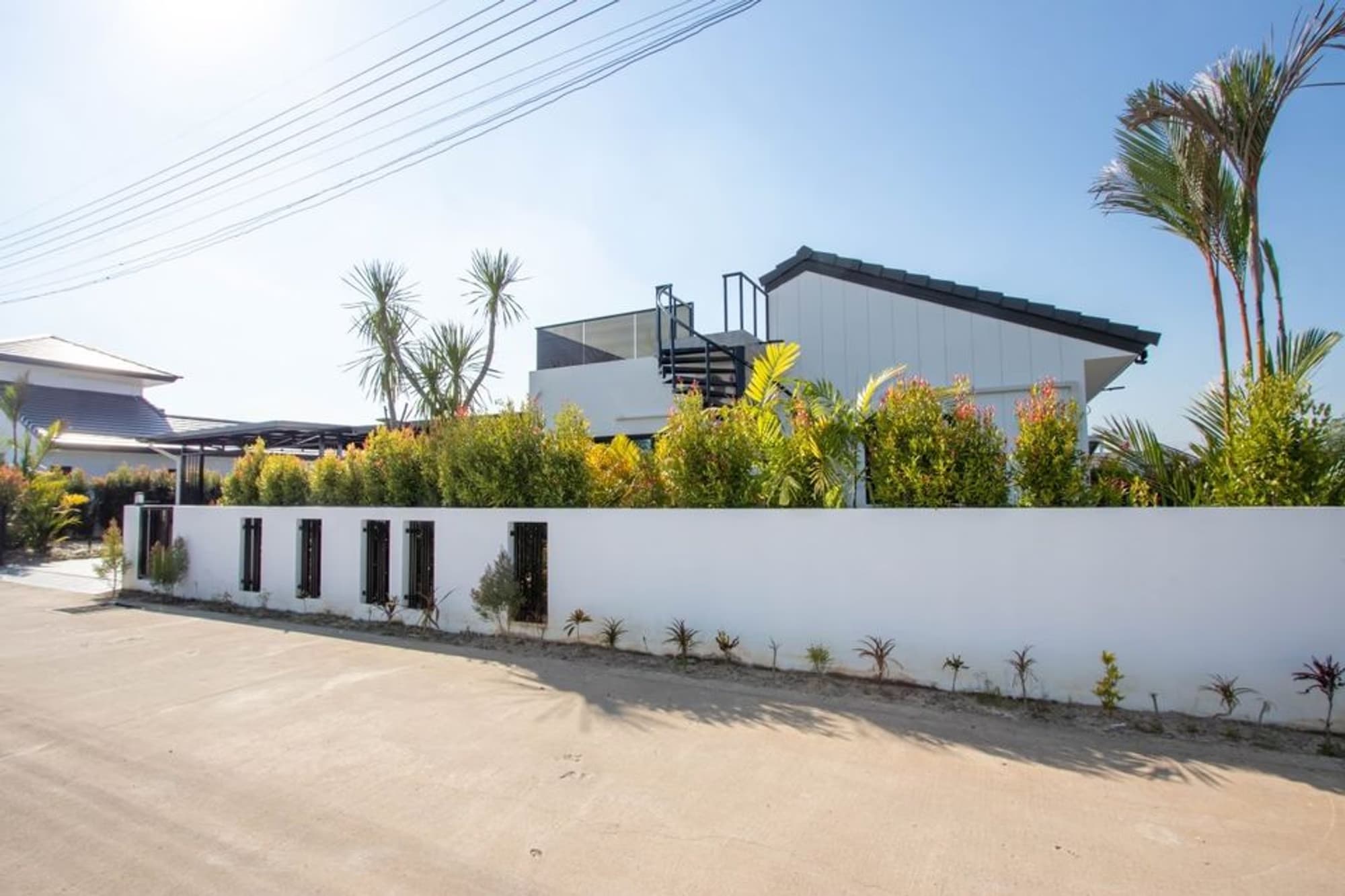 3 Bedroom House for Rent/Sale in Tha Wangtan - Image 4