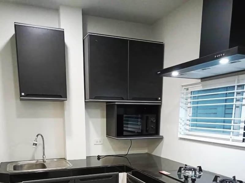 3 Bed House for Rent in Saraphi