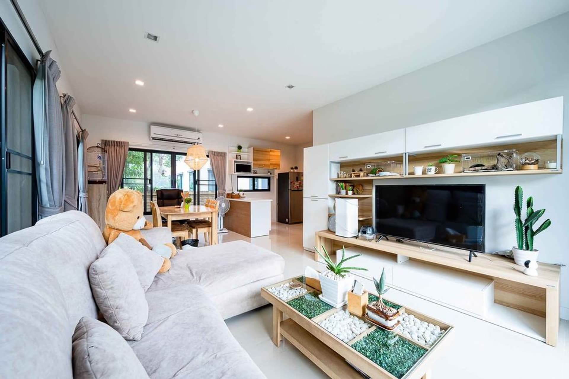 Single house for sale Burasiri Village Ring Road-On Nut - Image 2