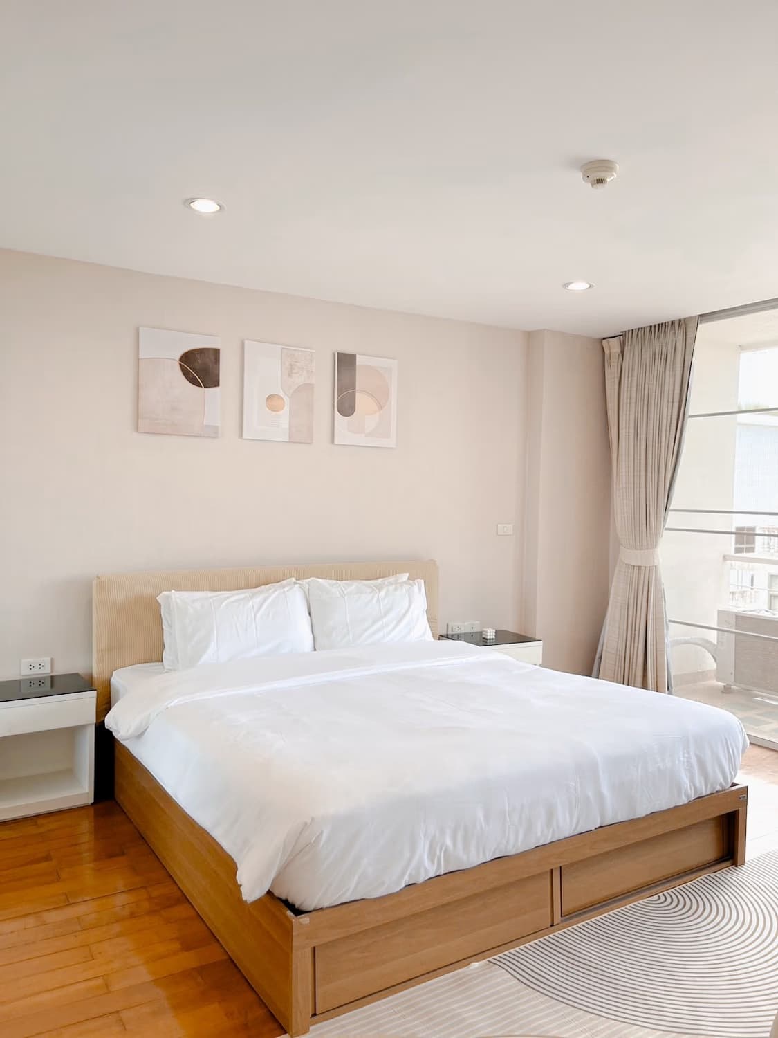 Condo for Rent at Twin Peaks - Image 5