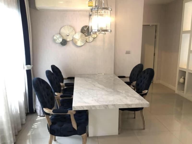 4 Bed House for Rent in Bang Phli