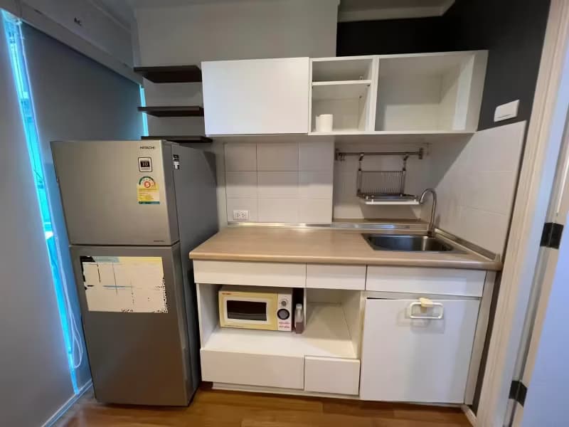 1 Bedroom Condo