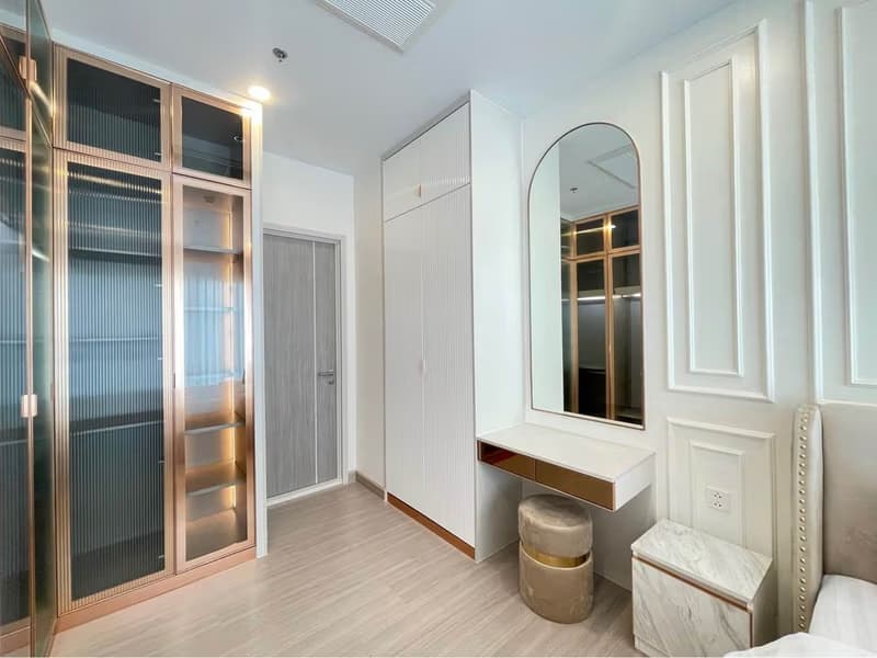 1 Bedroom Condo For Sale / Rent in Samyan 