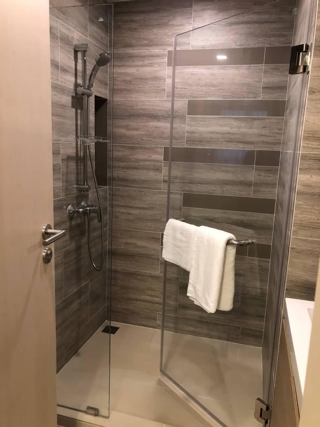 1 Bed Condo for Sale in Din Daeng - Image 8