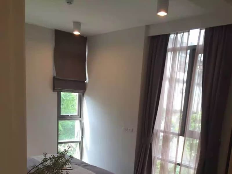 Condo for Rent at SIAMESE SURAWONG