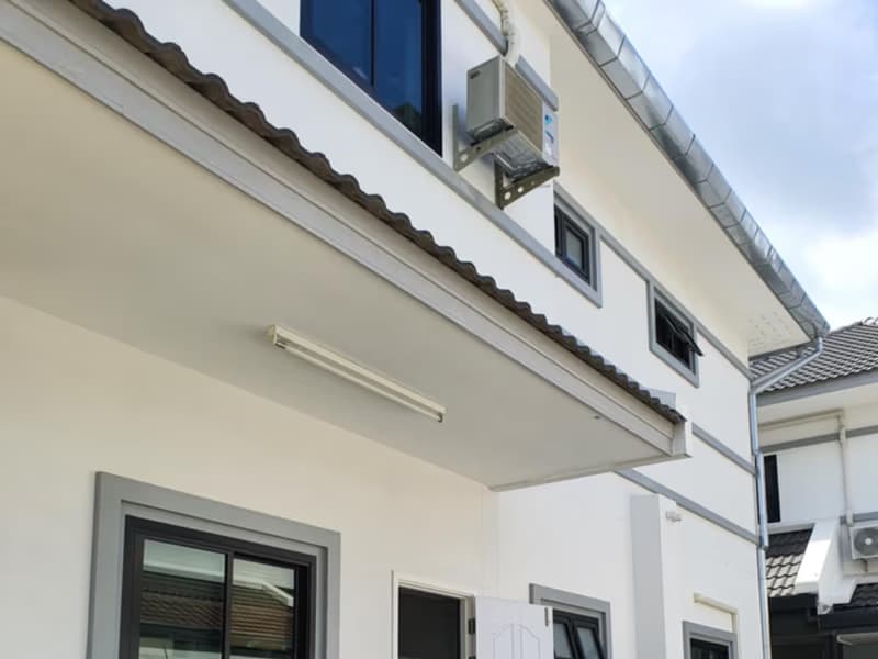 3 Bed House for Rent in Saraphi