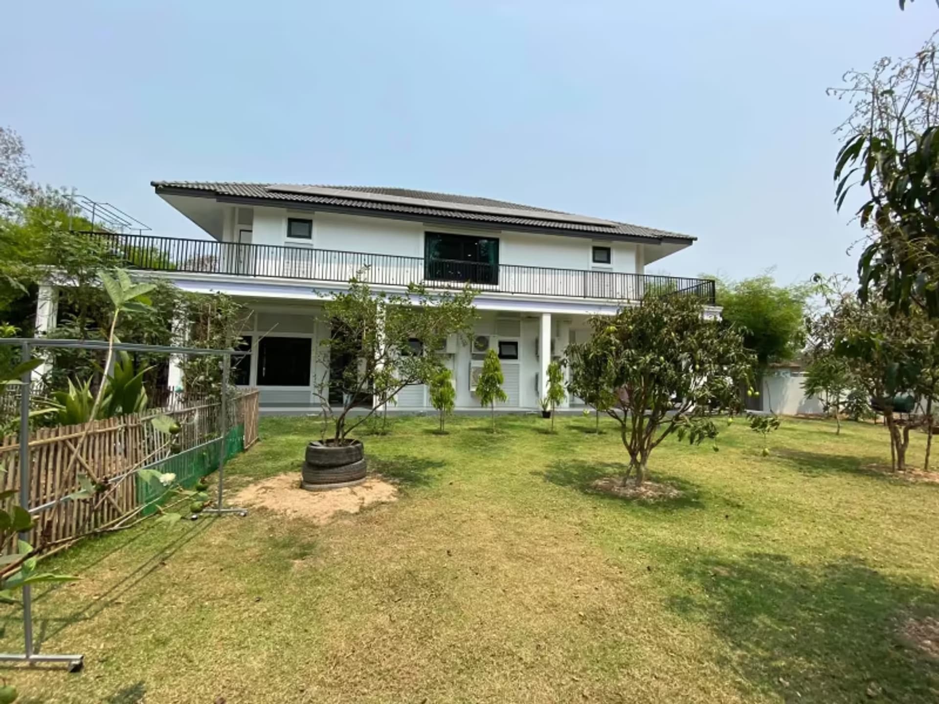 5 Bedroom House - Image 5