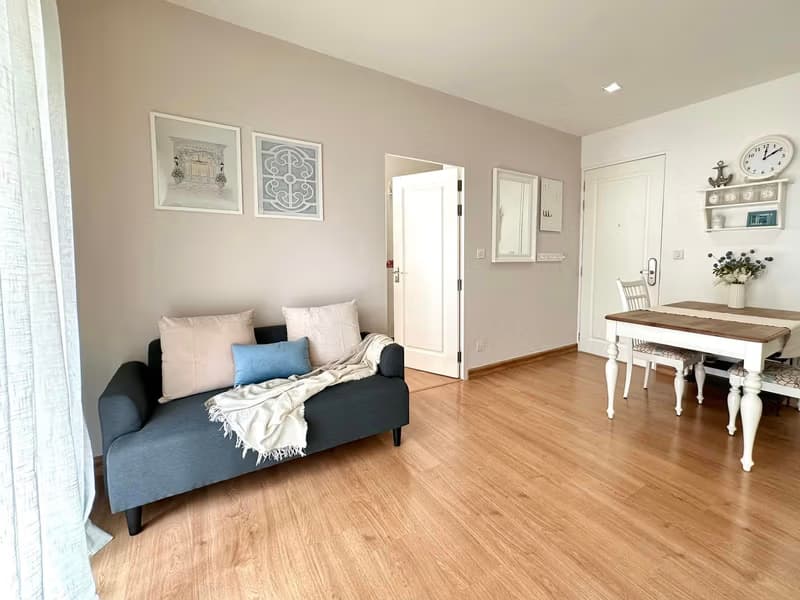 1 Bed Condo for Rent and Sale  Near National Stadium BTS