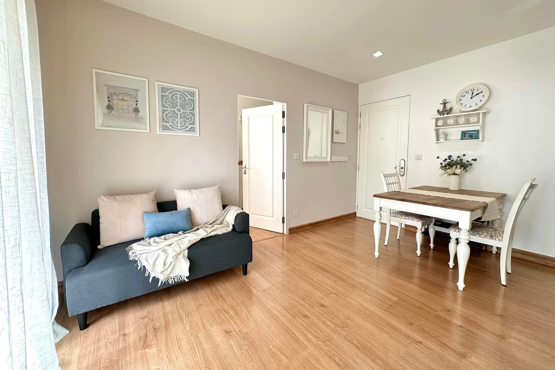 1 Bed Condo for Rent and Sale  Near National Stadium BTS - Image 1