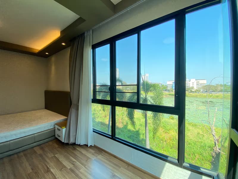 Condo for Rent at The Treasure