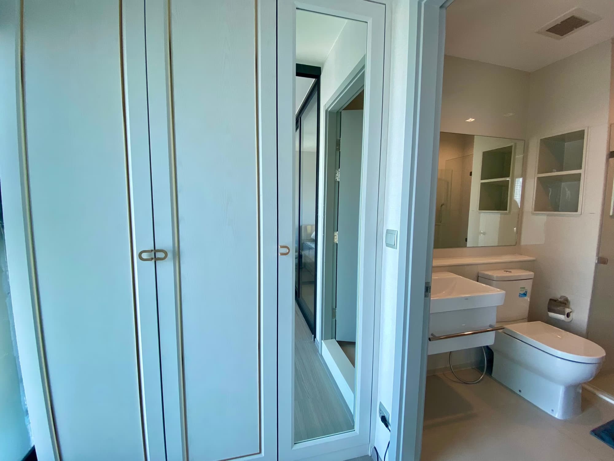 Condo for Rent at Life Sukhumvit 62 - Image 6