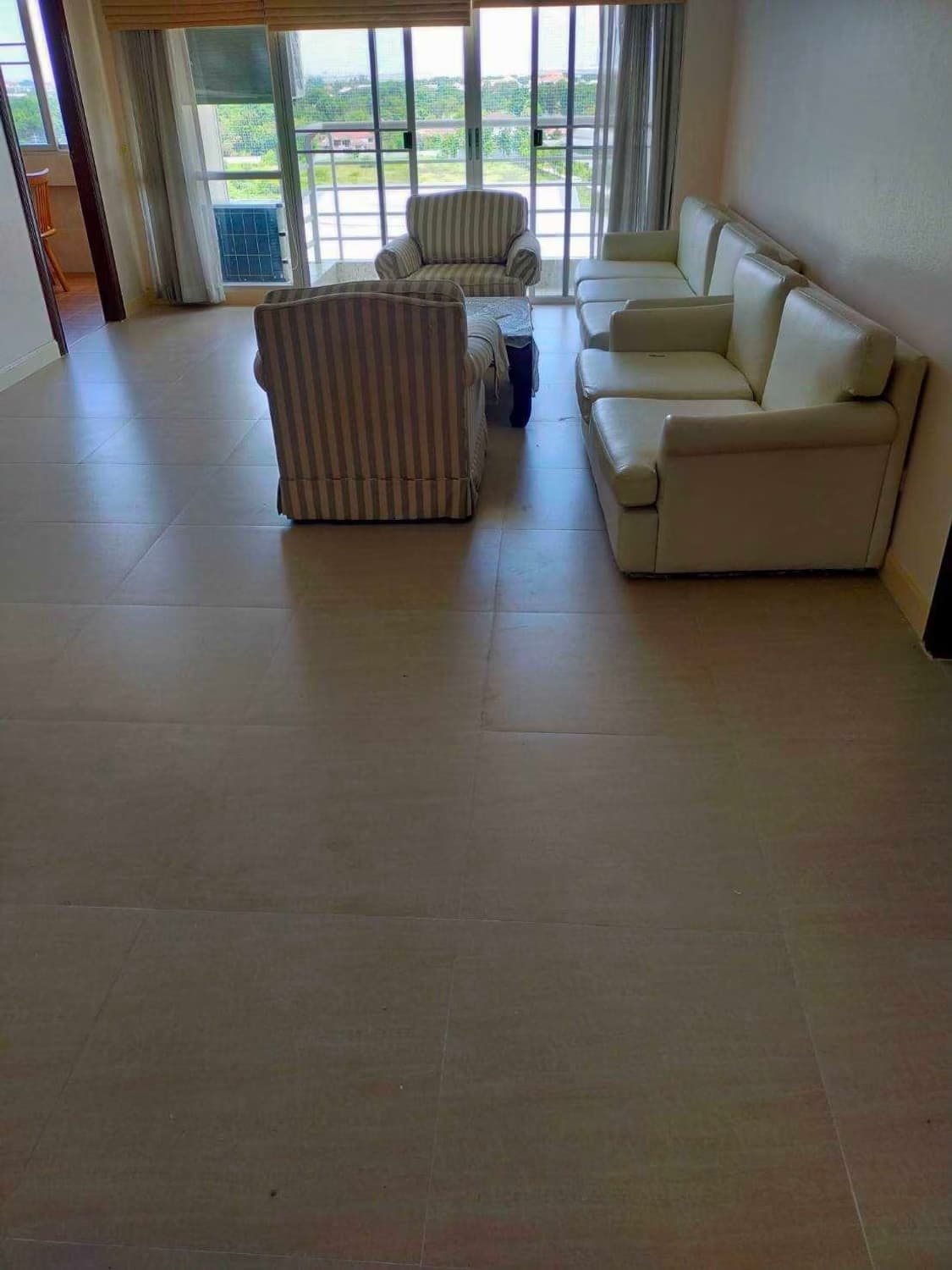 2 Bed Condo for Sale in Bang Phli - Image 14