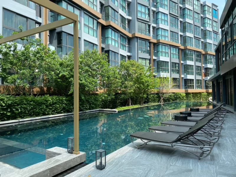 1 Bed Condo for Sale  Near Phra Khanong BTS