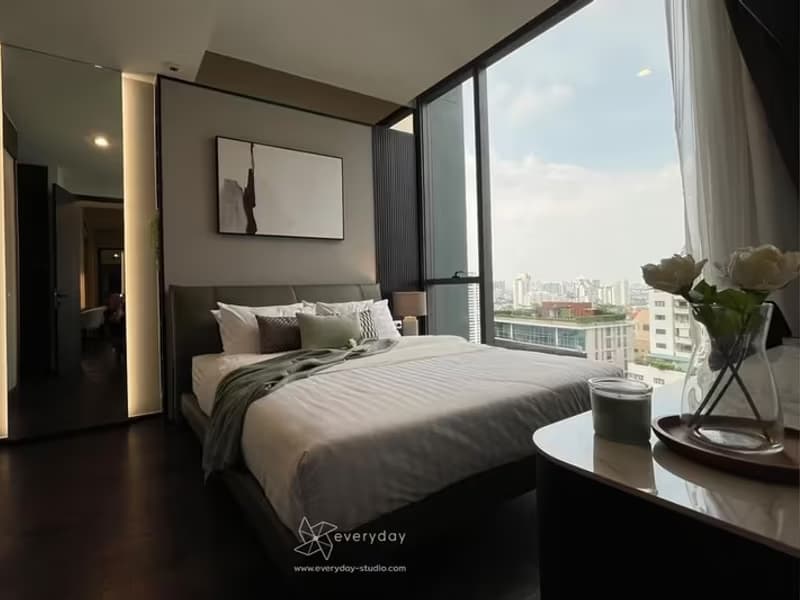 1 Bedroom Condo