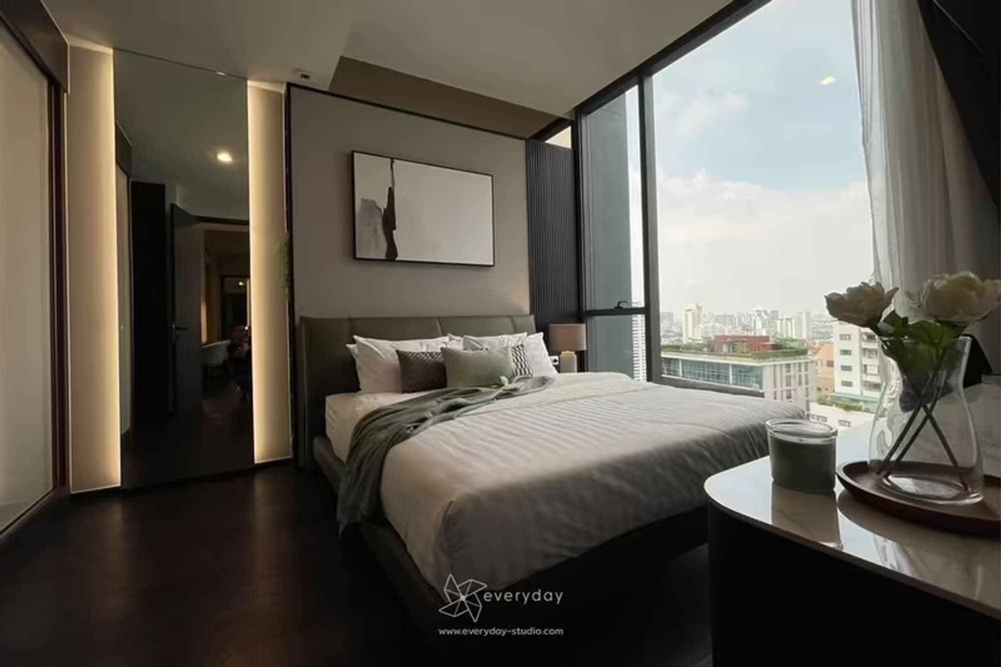 1 Bedroom Condo - Image 2