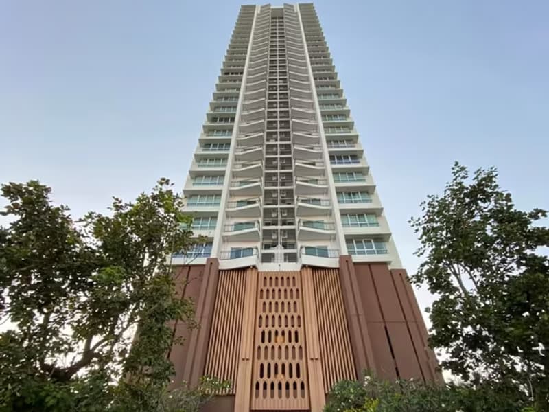 1 Bedroom Condo