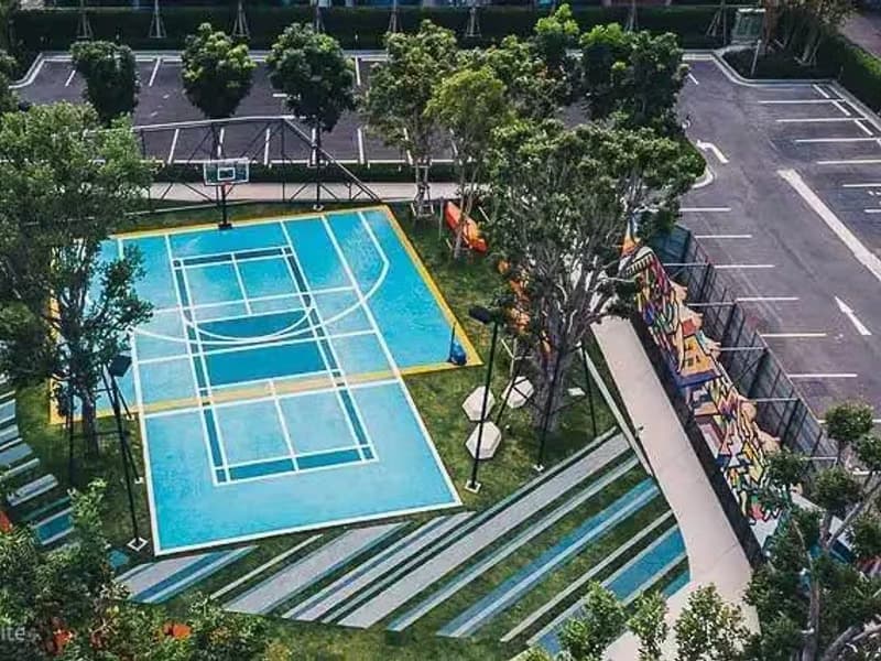 1 Bedroom Condo