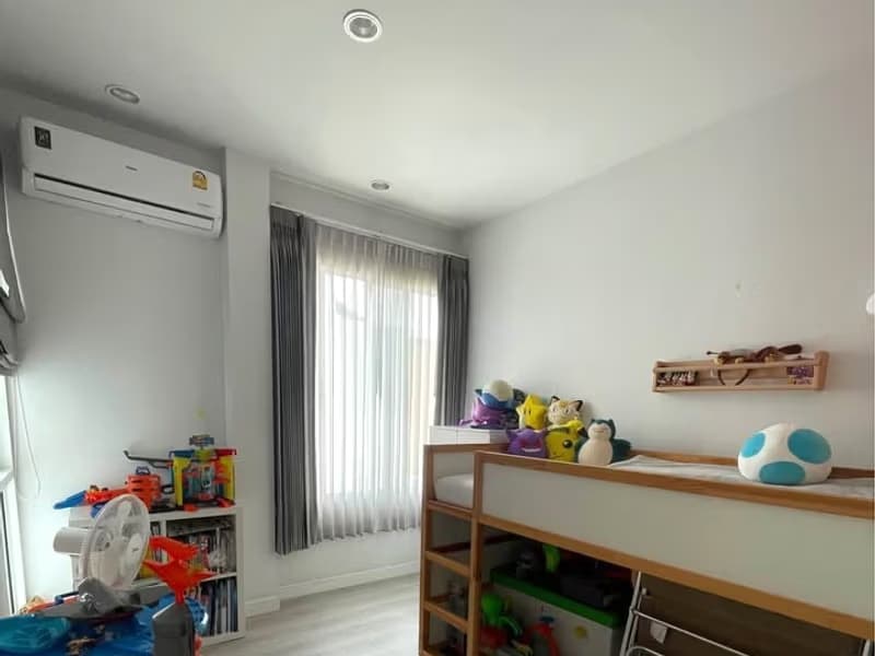 4 Bed House for Sale in Mueang Chiang Mai