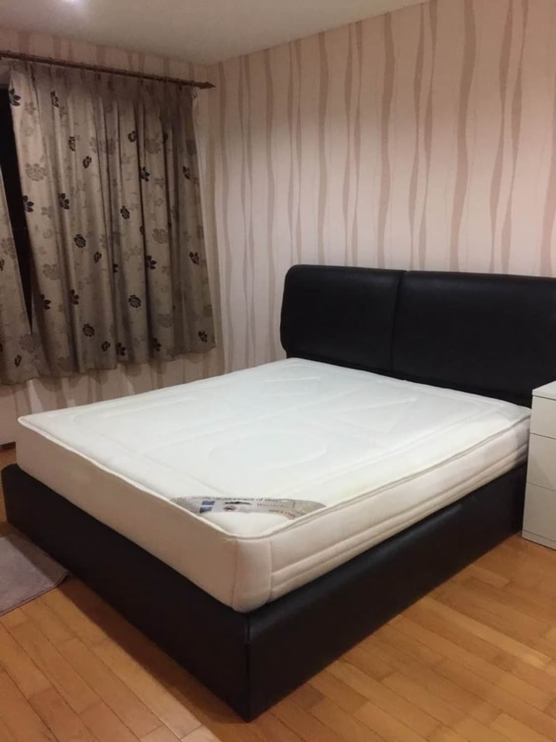 1 Bed Condo for Sale  Near Krung Thon Buri BTS - Image 2