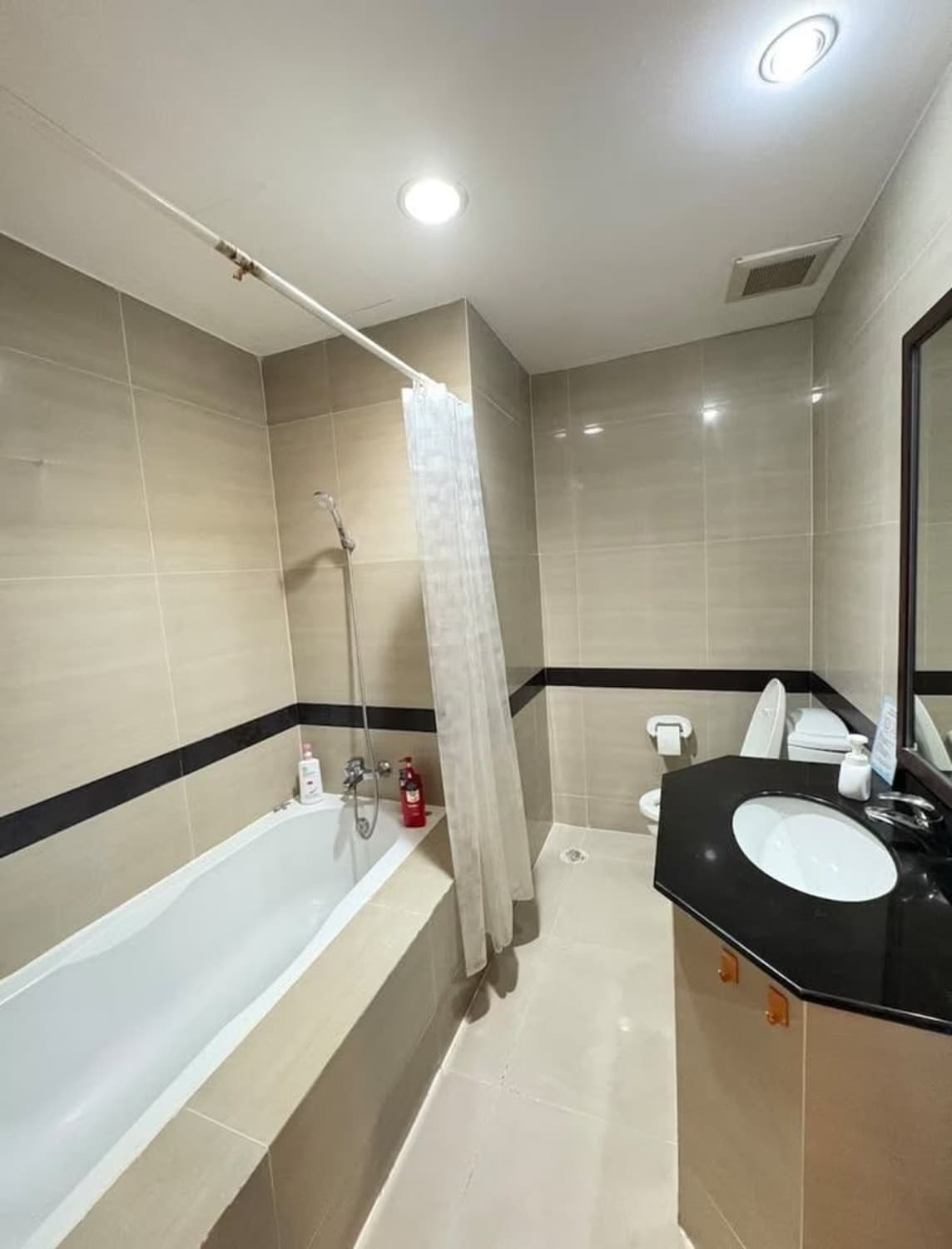 1 ห้องนอน คอนโด สำหรับ จำหน่าย ใน Watthana - Image 9