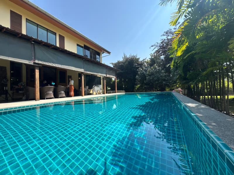 6 Bed House for Sale in Hang Dong District