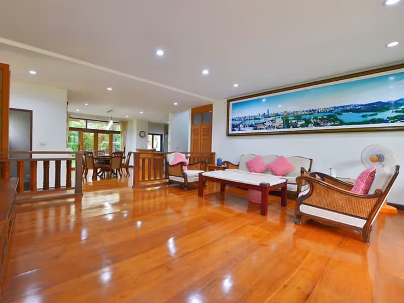 Lanna Contemporary Pool Villa