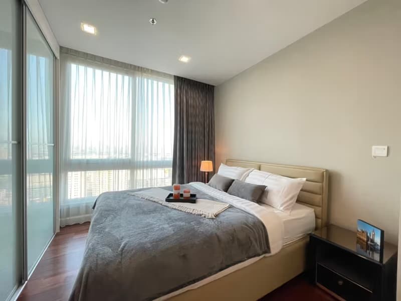 1 Bedroom Condo