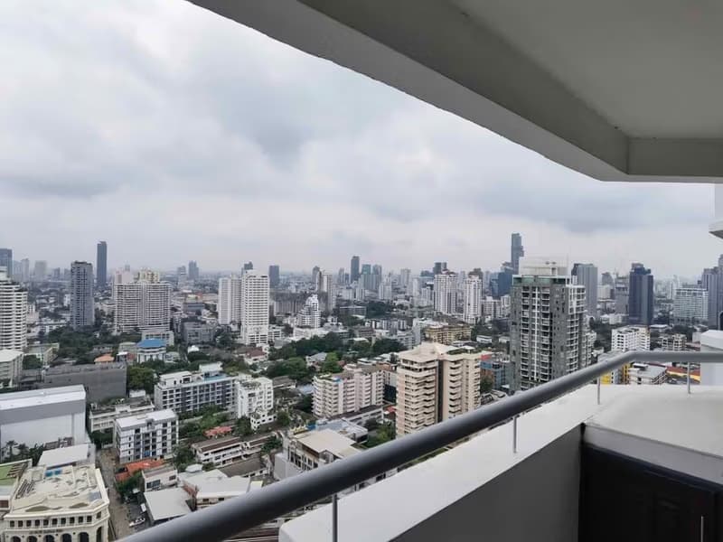 2 Bed Condo for Rent and Sale in Khlong Toei