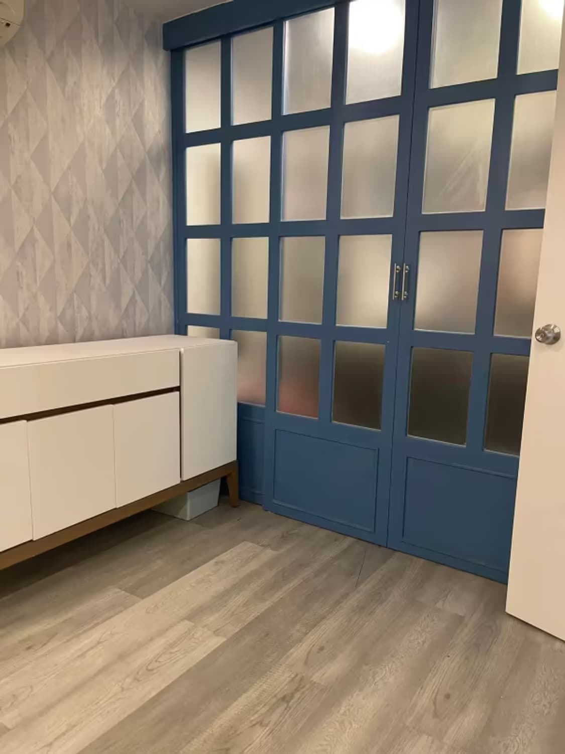 1 Bedroom Condo - Image 2