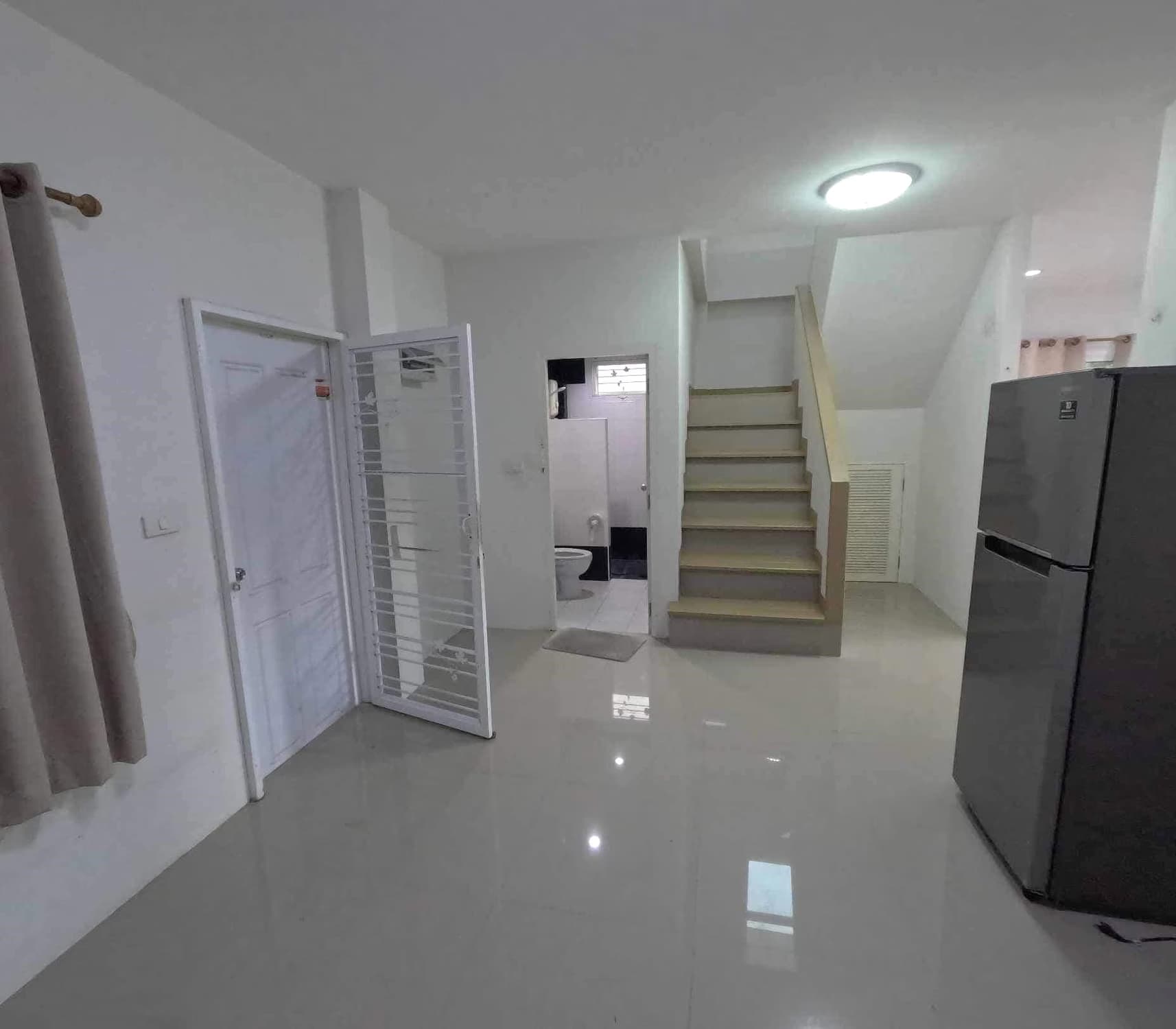 3 ห้องนอน Townhouse สำหรับ จำหน่าย ใน สันทราย - Image 3