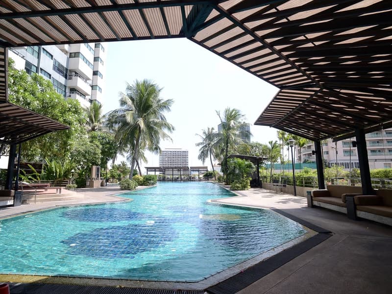 2 Bed Condo for Rent  Near Sala Daeng BTS