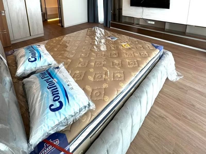 4 Bed House for Rent in อำเภอบางพลี