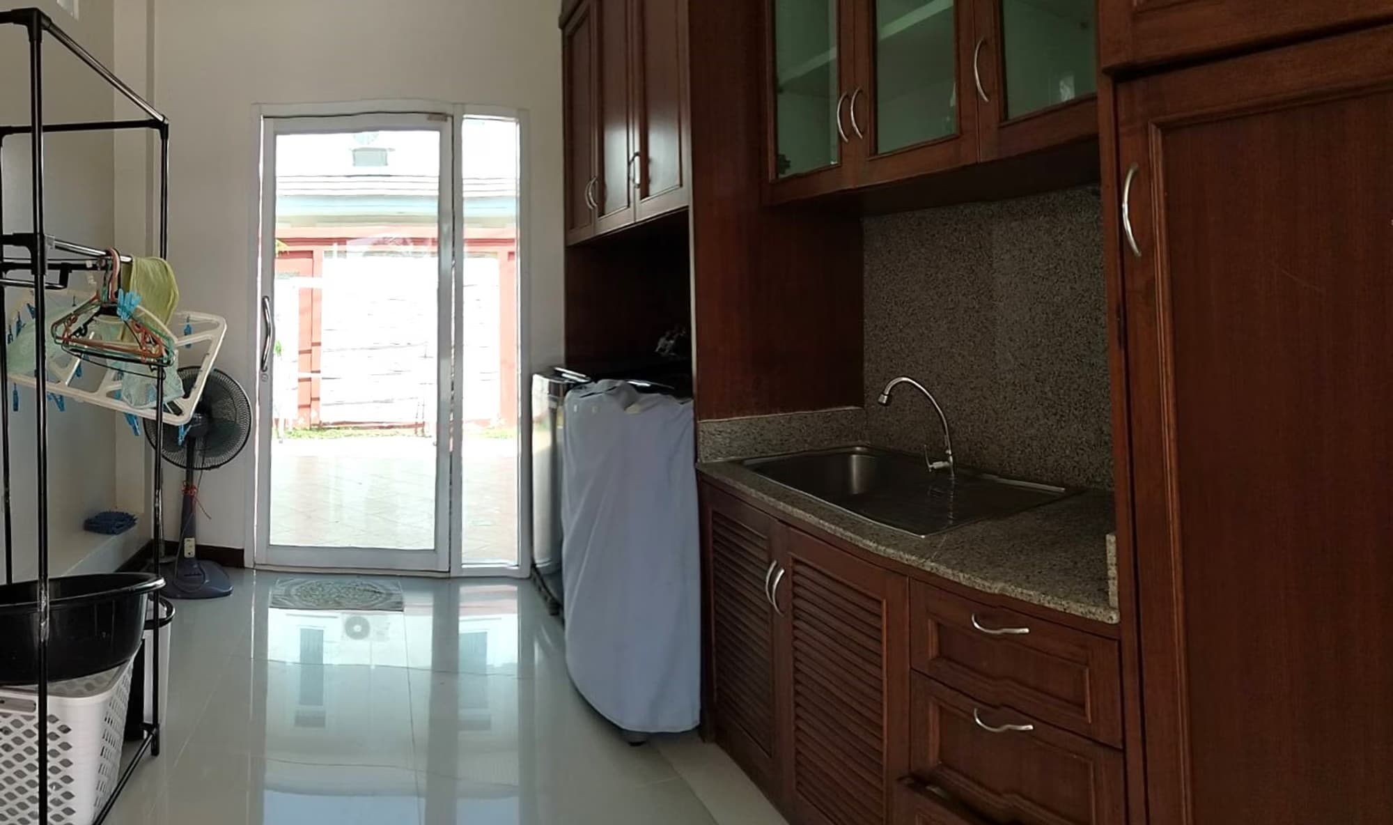 5 Bed House for Rent and Sale in San Sai - Image 9