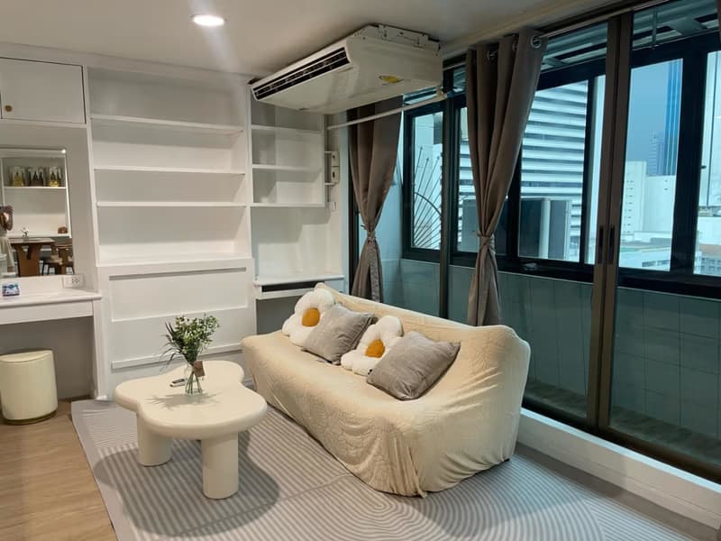 2 Bed Condo for Sale in Bang Rak