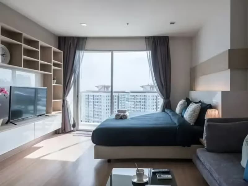 Studio for Rent in Watthana