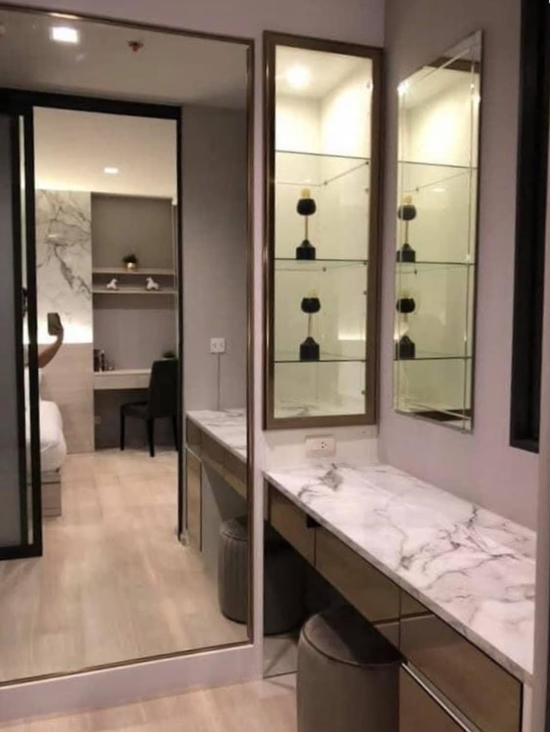 1 Bed Condo for Rent in Pathum Wan - Image 4