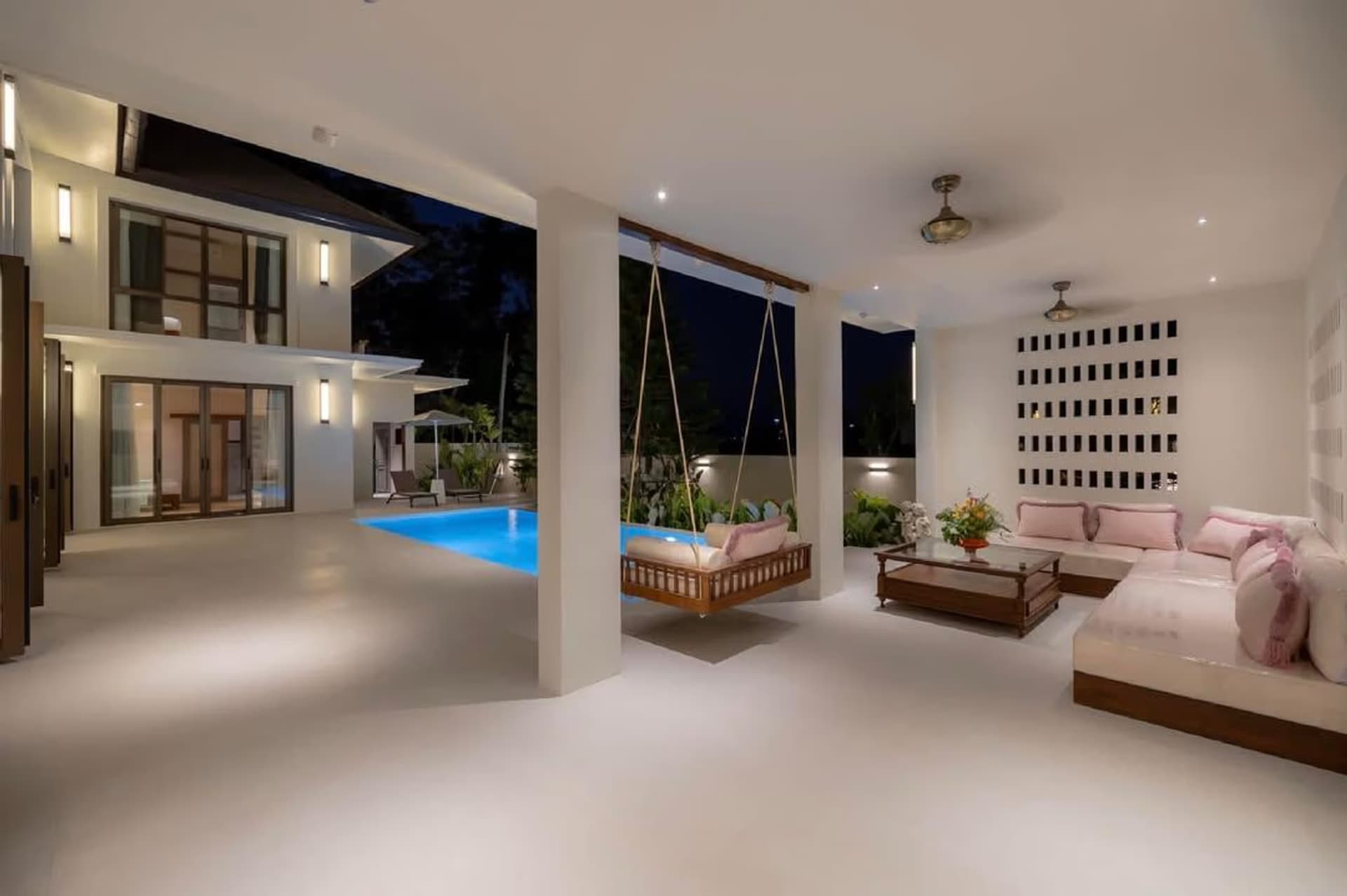 5 Bed House for Sale in Saraphi District - Image 10
