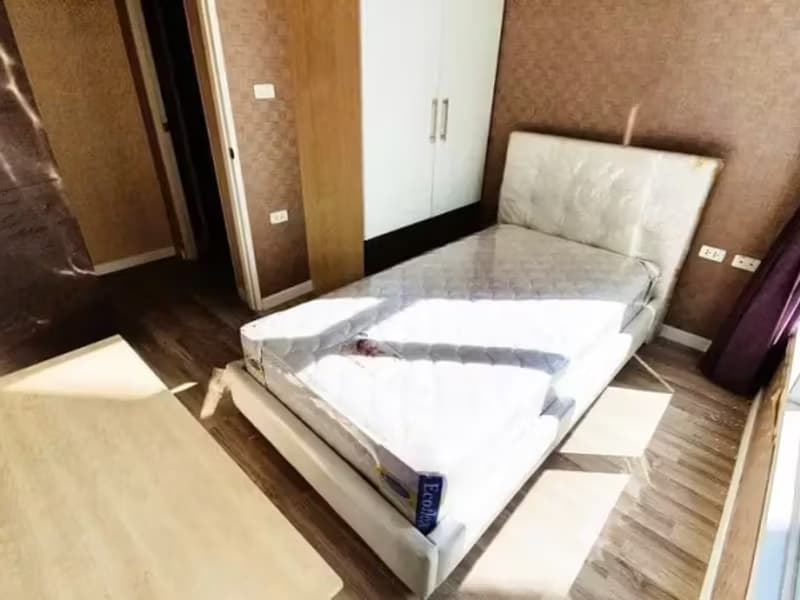 2 Bedroom Condo